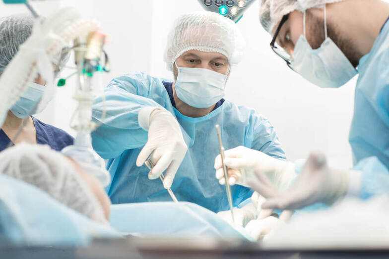 Chirurgia onkologiczna. Kim jest i czym się zajmuje chirurg onkologiczny?